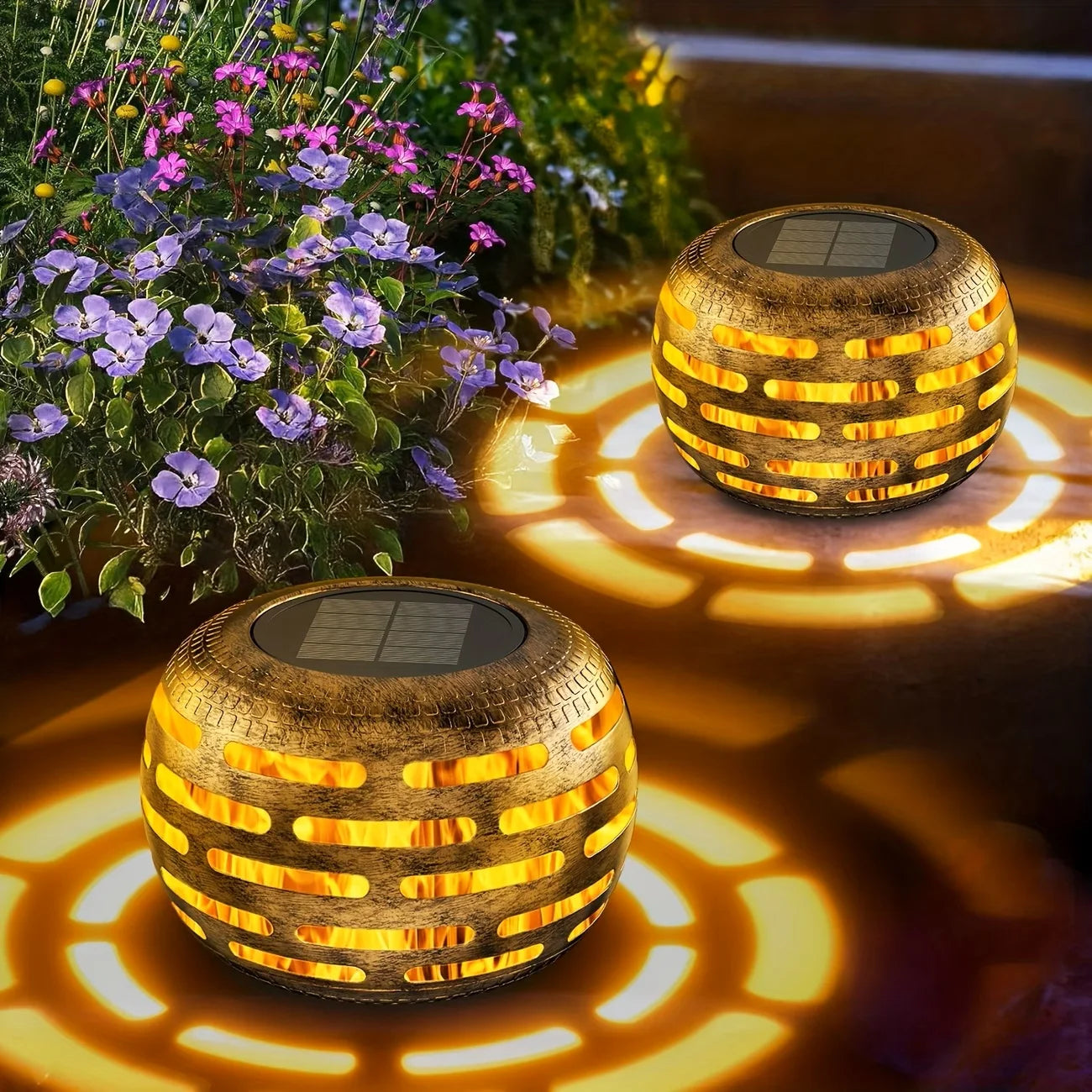 Solar Lanterns Hollow Out Retro Metal Solar Lights Outdoor Waterproof Light Flickering Solar LED Light Lantern Garden Yard Decor