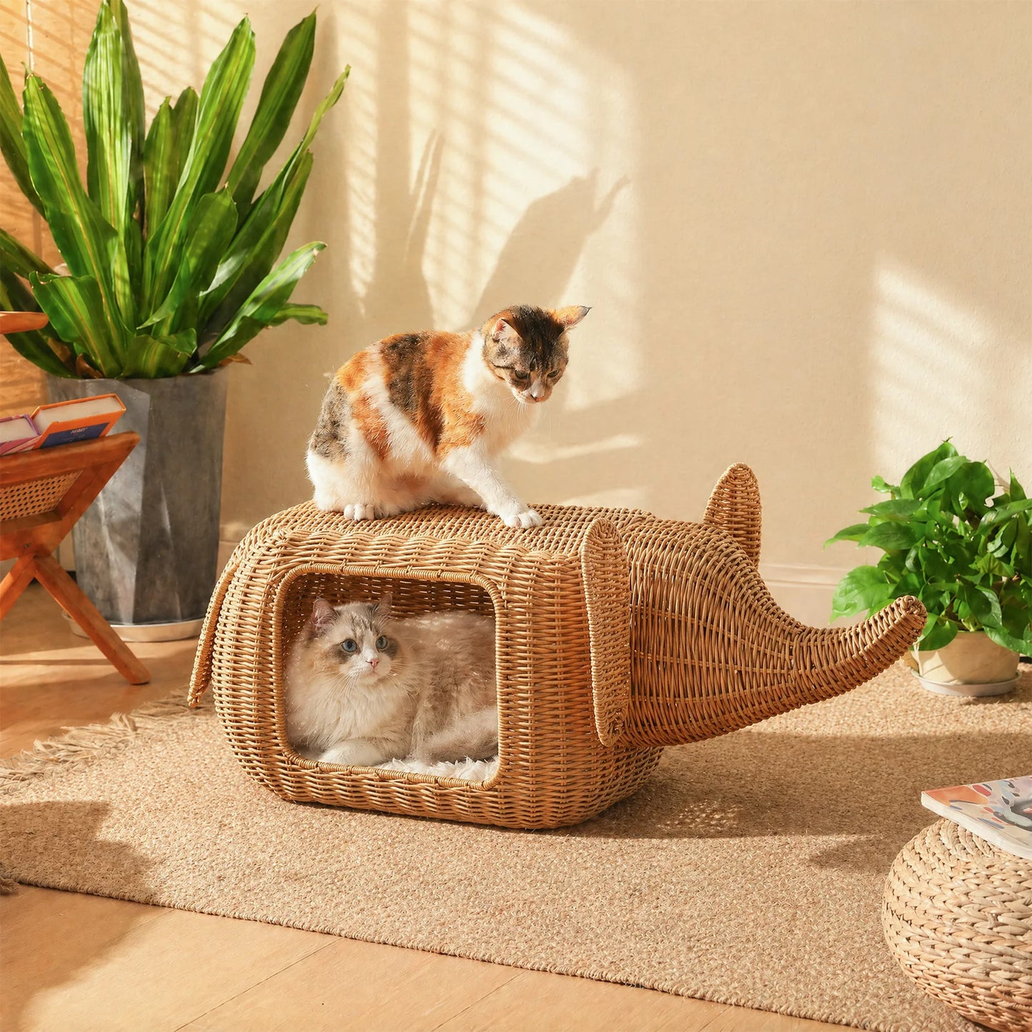 PEQULTI Elephant Rattan Cat Condo Bed Plush Cushioned