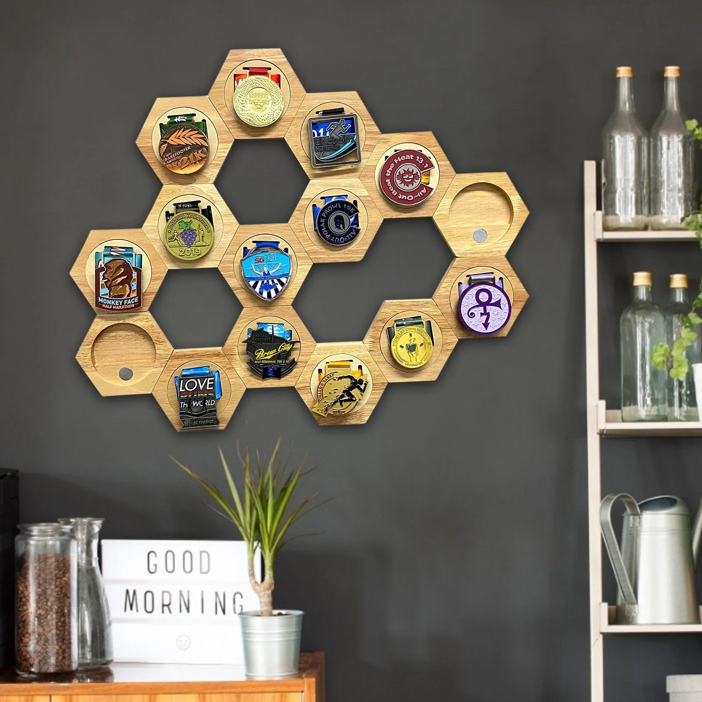 1-10Pcs Medal Display Stand Wooden Medal Hanger for Sport Track Field Running Creative Splicing Wall Hexagonal Honor Decor Rack